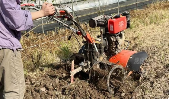 Ротационный тиллер электрическая косилка для газона с катушками Farmland Tractor